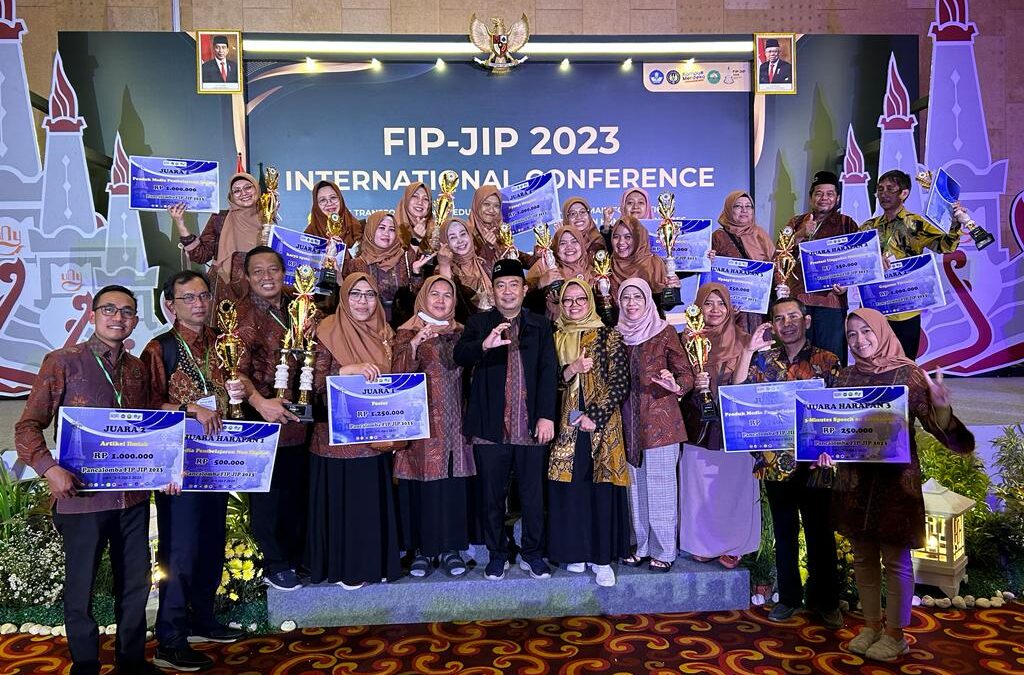 DOSEN DEPARTEMEN PAUD UM HADIRI ACARA FIP-JIP FAKULTAS ILMU PENDIDIKAN – JURUSAN ILMU PENDIDIKAN DI YOGYAKARTA