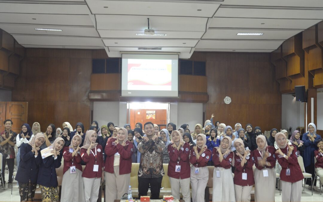 MEMANTIK SEMANGAT WIRAUSAHA MAHASISWA, HMD PAUD GELAR ENTREPRENEURSHIP SUMMIT 2024