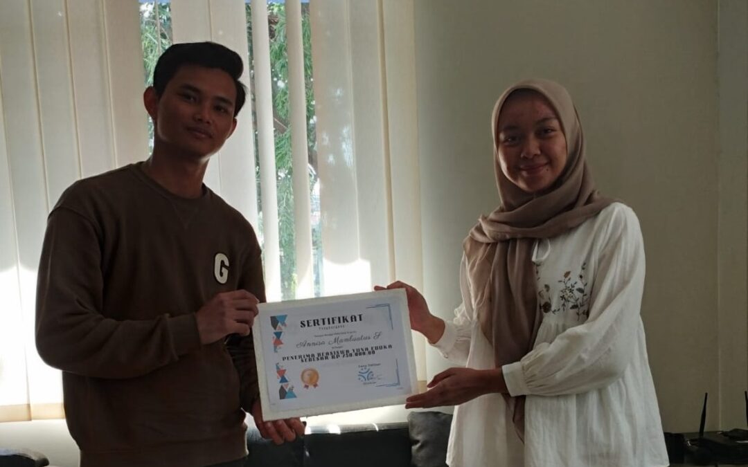 MAHASISWA PGPAUD MENJADI AWARDEE BEASISWA GEMILANG DARI DUNIA INDUSTRI